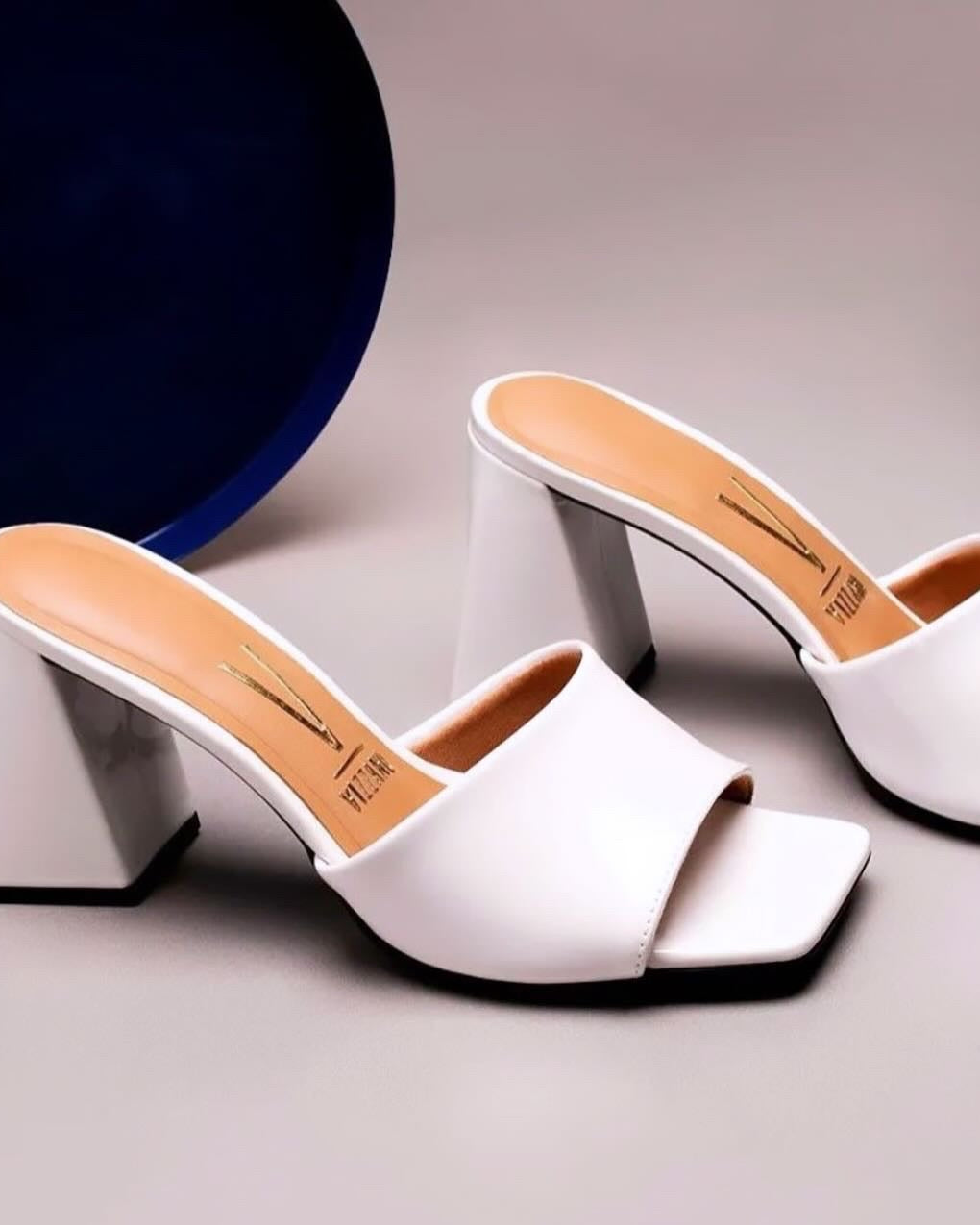 SHOES/HANDBAGS/BELTS