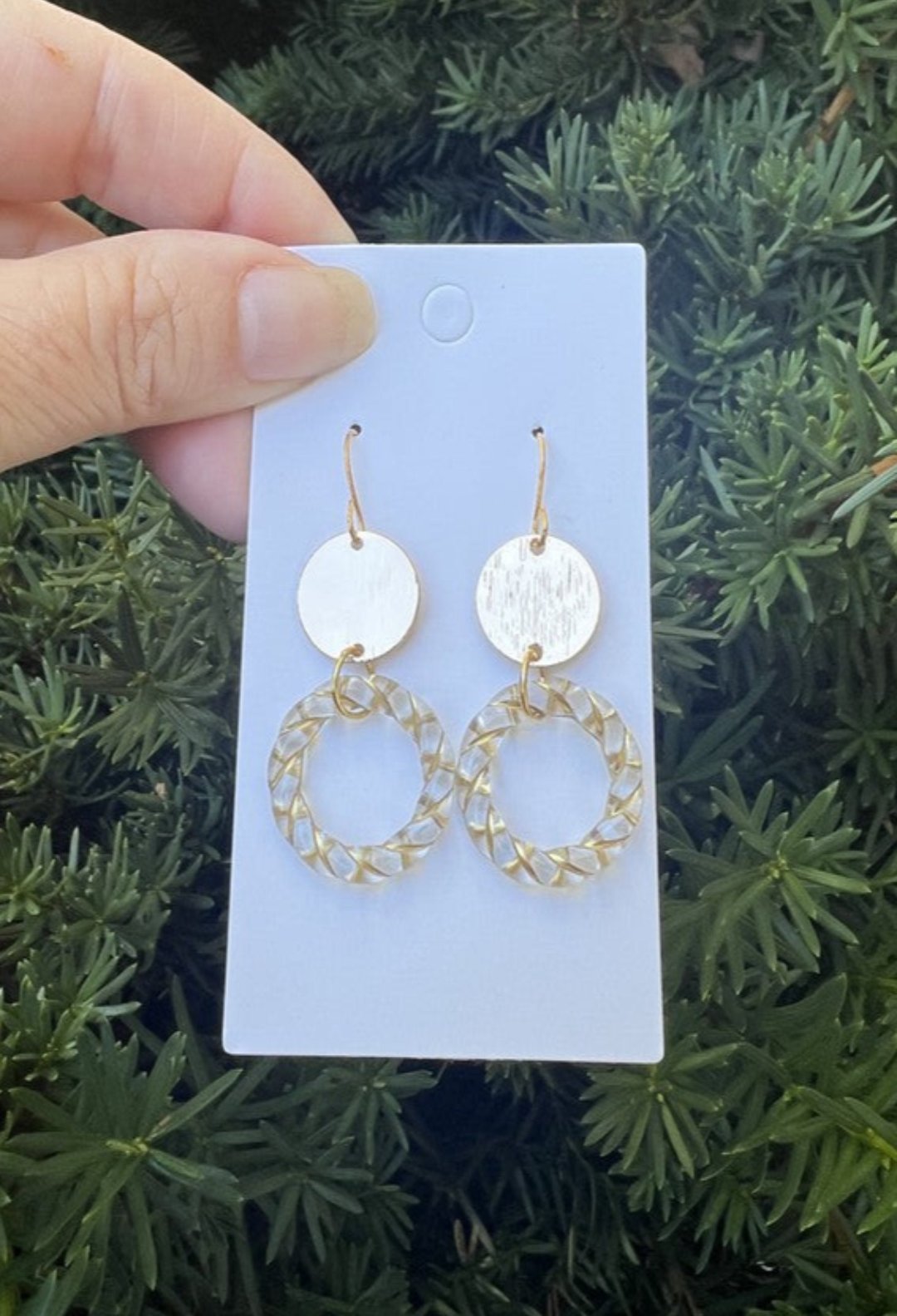 Clear Gold Twist Acrylic Metal earrings, jewelry fashion store miami, danias store miami jewelry, Clear Gold Twist Acrylic earrings miami store.